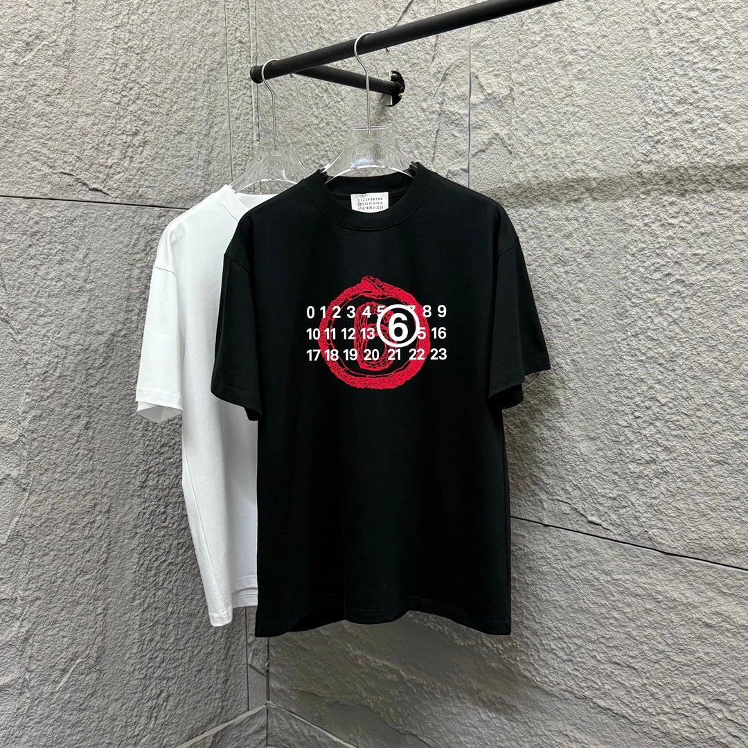 Maison Margiela T-shirt Round Neck Short Sleeve with Year of the Snake Number Print on Chest25ss New Pure Cotton Unisex Style T T-shirt OS Loose Fit Base Shirt Short Sleeve T-Shirt Top
