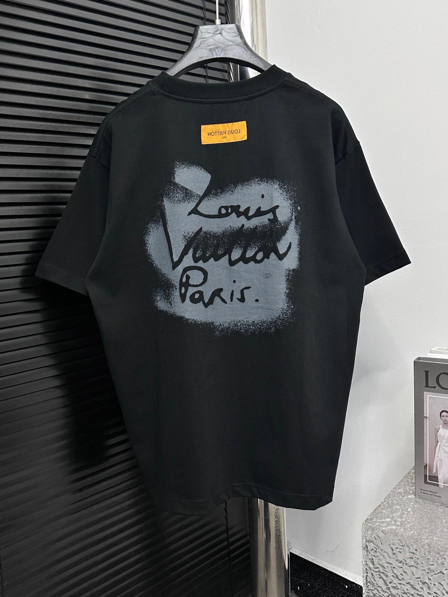 Louis Vuitton LV T-shirt Front and Back Creative English Letter Print logo round Neck Short Sleeve25ss New Pure Cotton Unisex Style T T-shirt OS Loose Fit Base Shirt Top Half Sleeve T-Shirt