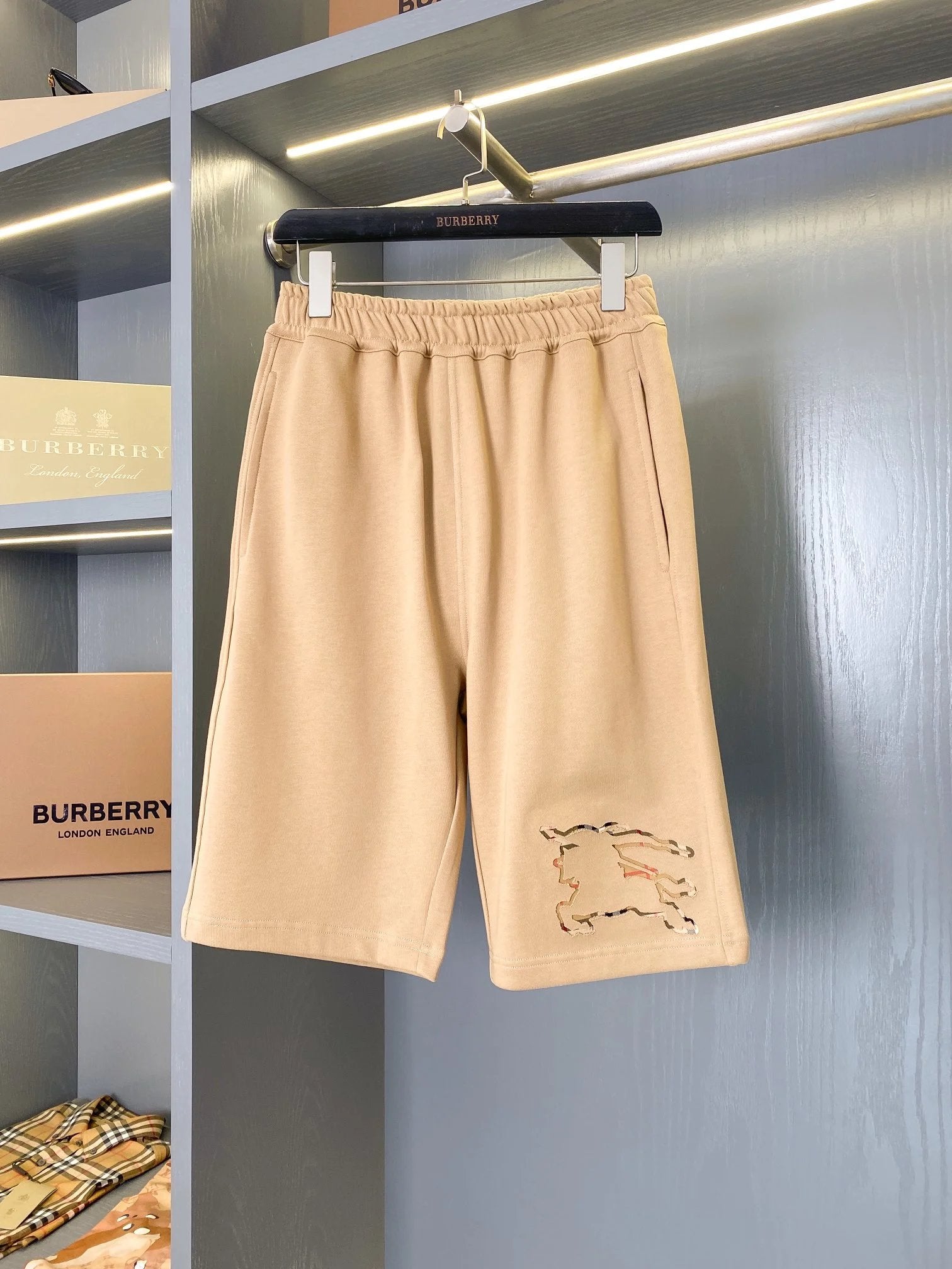 Burberry Shorts Equestrian Knight Logo logo Five-point Shorts25ss New Drawstring Casual Summer Pants5Two-in-One Casual Sweatpants for Men and Women, Pure Cotton Joggers
