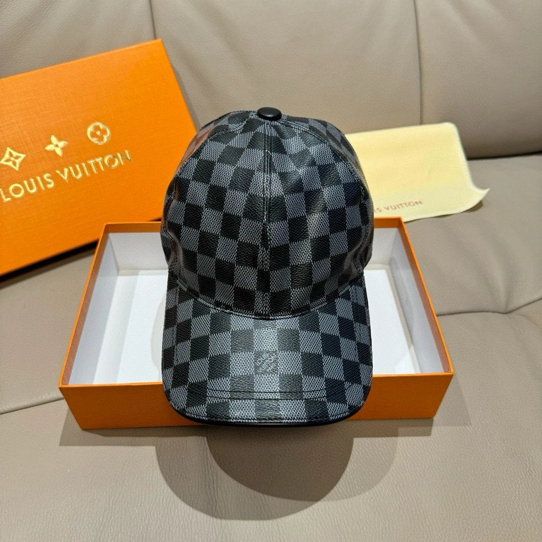 Louis Vuitton LV Hat Full Print Checkerboard Pattern logo Baseball Cap Sun Protection Visor Cap Large Head Circumference Versatile Sports Hat Slimming Face Curved Brim Unisex Couple Style