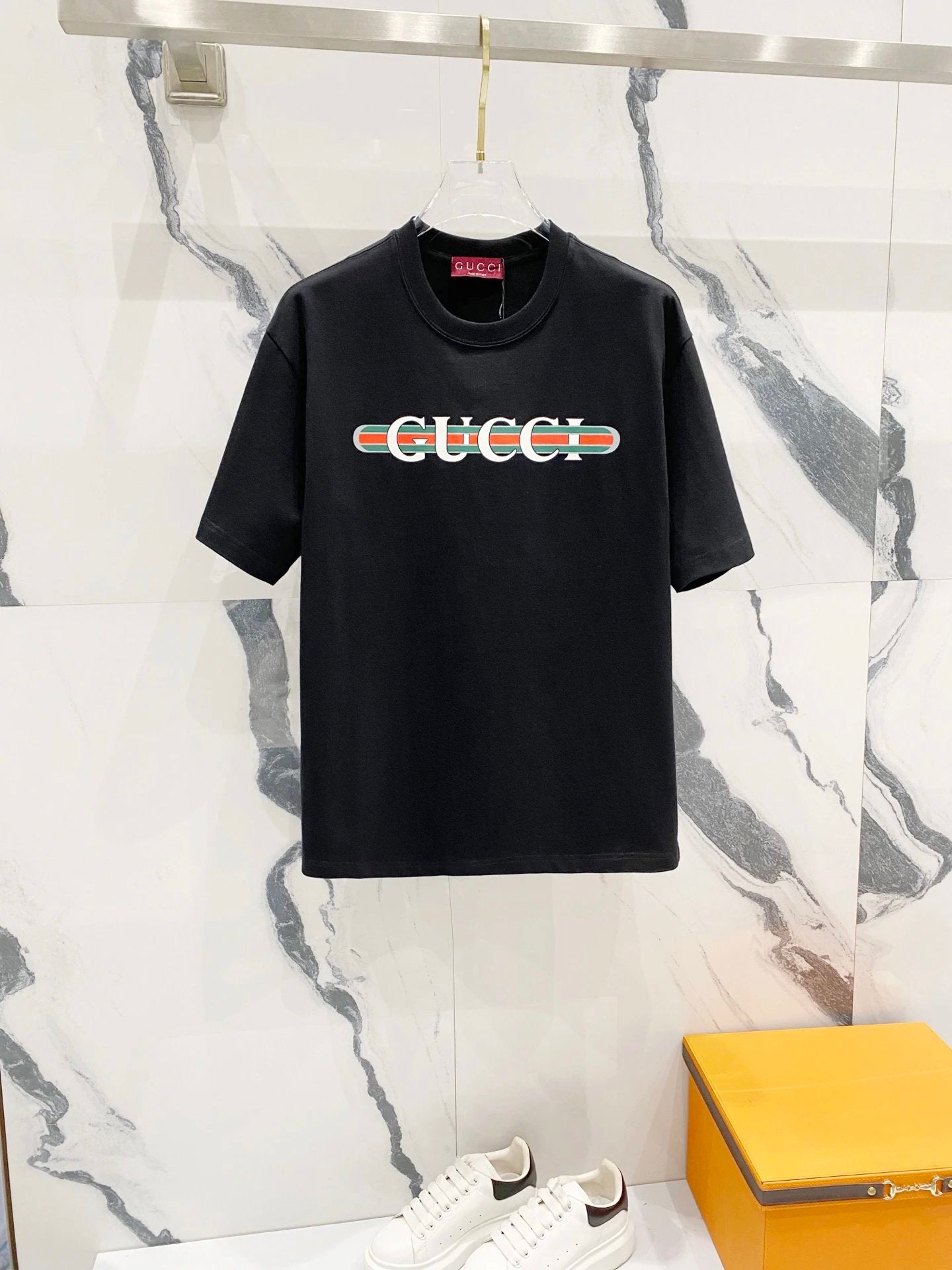 Gucci T-shirt Red and Green Waist Belt Letter Print on Chest logo round Neck Short Sleeve25ss New Pure Cotton Unisex Style T T-shirt OS Loose Fit Base Shirt Half Sleeve T-Shirt Top Half Sleeve