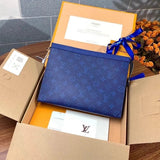 Louis Vuitton LV Wallets/Clutches Top version Upgraded Version POCHETTEVOYAGE Medium Clutch Men's and Women's Handbag Clutch Bag Wash Bag M30432Blue Flower N60412Blue Plaid N60142Gray Grid N60412Orange Grid Men's and Women's Handbags