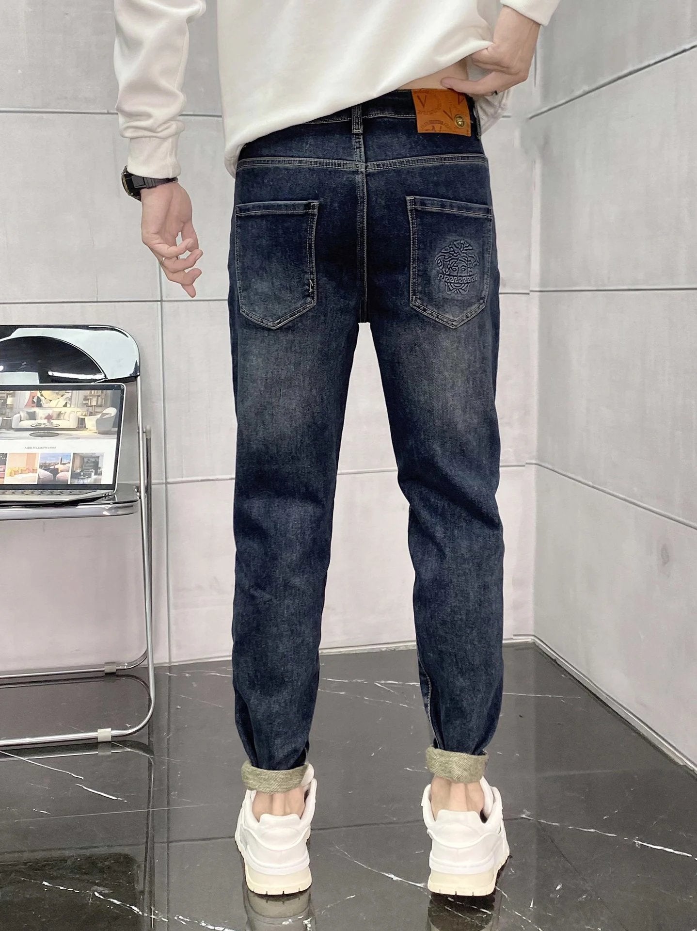 Versace jeans Leather tag logo Straight Washed Blue Jeans Autumn Winter New Unisex High Waist Long Pants Loose Casual Wide Leg