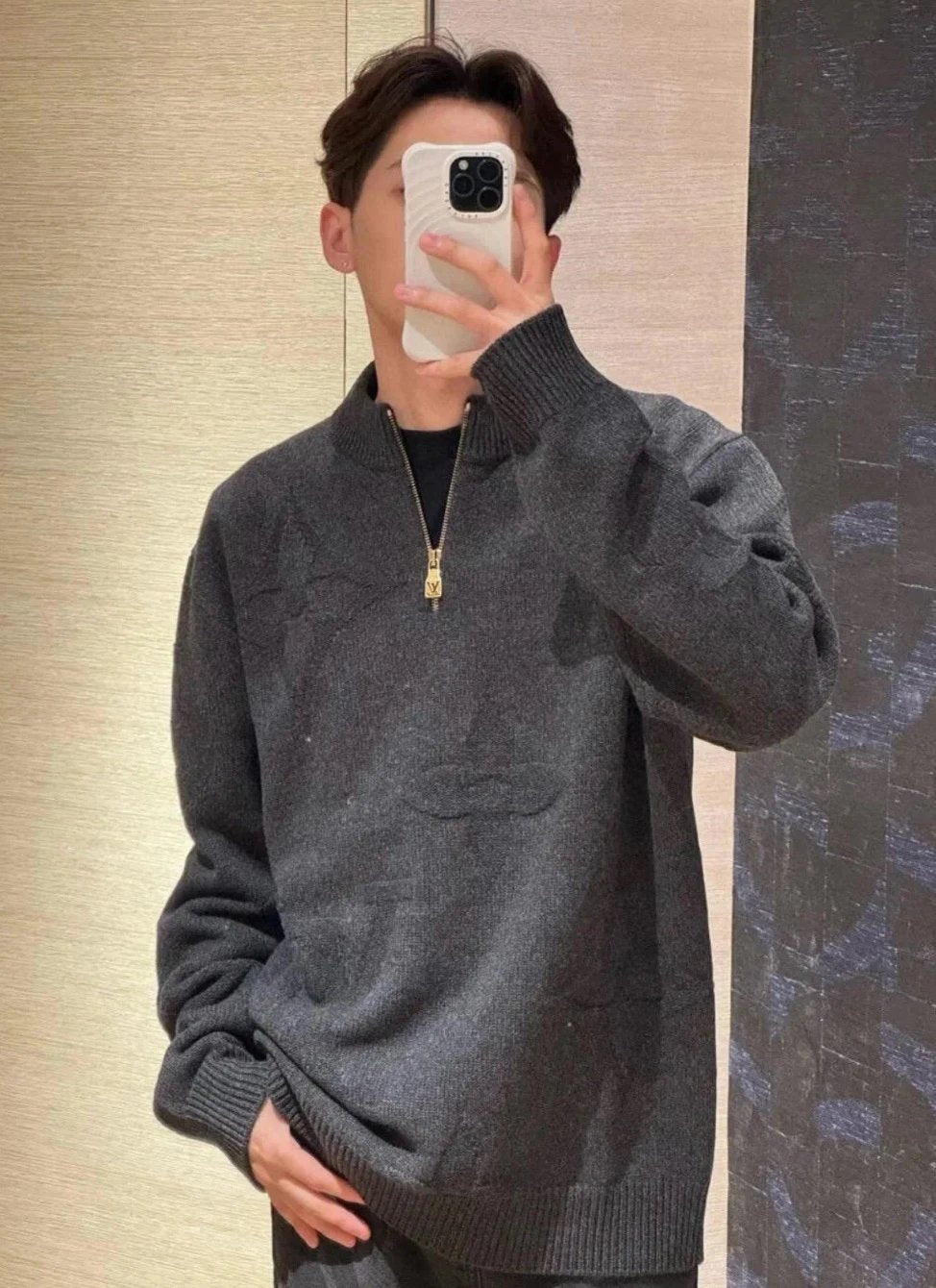 Louis Vuitton LV Sweater 25ss Ski Series Hidden Pattern Old Flower logo Jacquard Couple Half-Zip Knitted Sweater Long Sleeve Thickened Lazy Style OS Loose Fit Unisex Knit Top Jacket