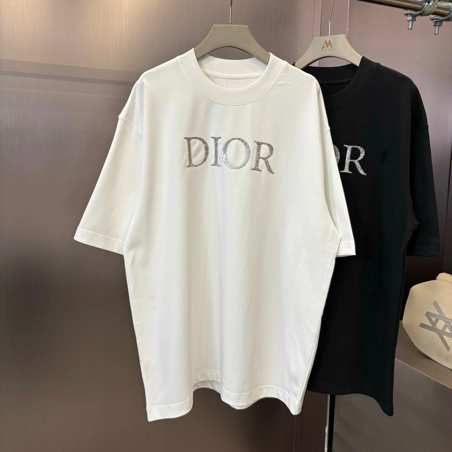 Dior T-shirt Chest Letter Knit logo round Neck Short Sleeve25ss New pure cotton T Unisex T-Shirt OS Loose Fit Base Shirt Top Half Sleeve T-Shirt