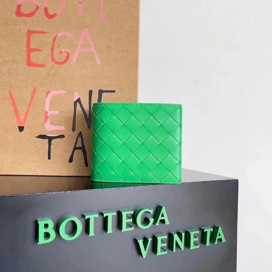 Bottega Veneta Men's Bag Top version 【Premium Original Leather】Calf Skin Small Wallet Men's Hand-Woven Wallet Two-Layer Wallet Men's Weaving Wallet New Calfskin Short Wallet Men's and Women's Wallet