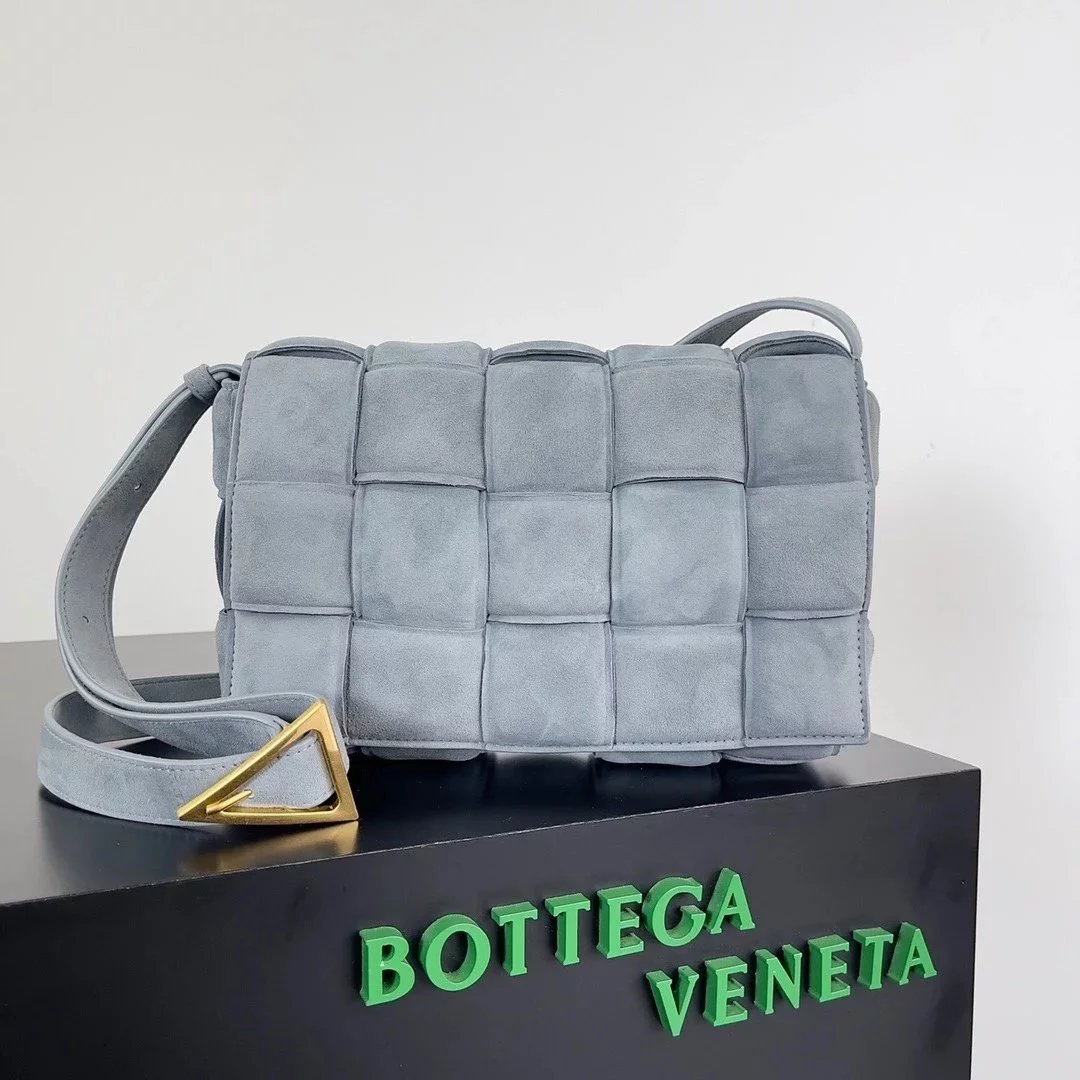 Bottega Veneta Women's Bag Top version 【Original Goods】Classic Woven Square Bag Cassette Pillow Bag Woven Square Bag Bubble Bag Cube Woven Bag Men's and Women's Handbags Same Style Crossbody Bag Shoulder Bag paddedminicassette6GRID Mini Small Pillow Bag