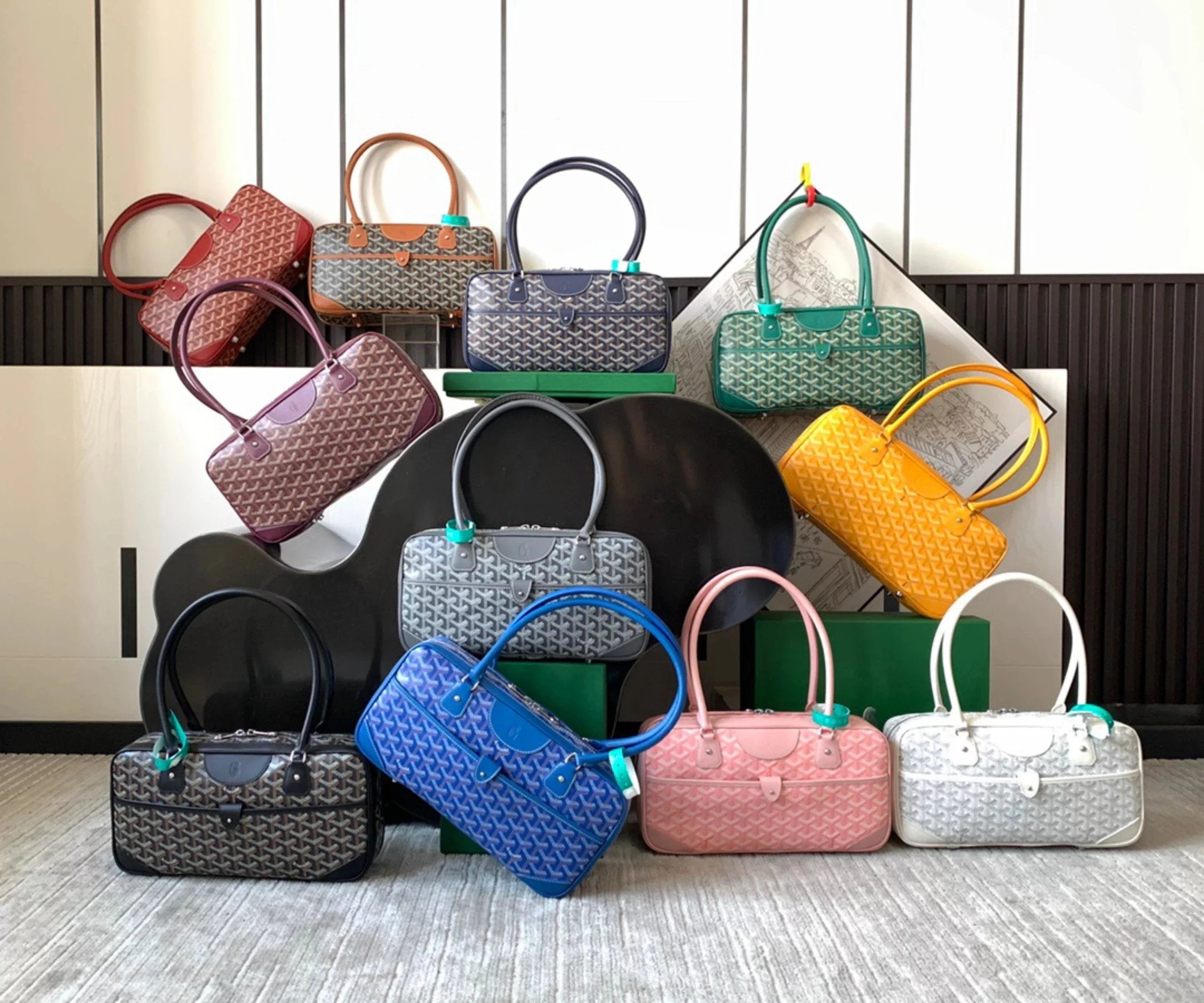 Goyard Bag Top version 【Original Leather】New vintage Middle Ancient French Stick Bag Portable Shoulder Bag Underarm Bag New Portable Box Bag Travel Bag