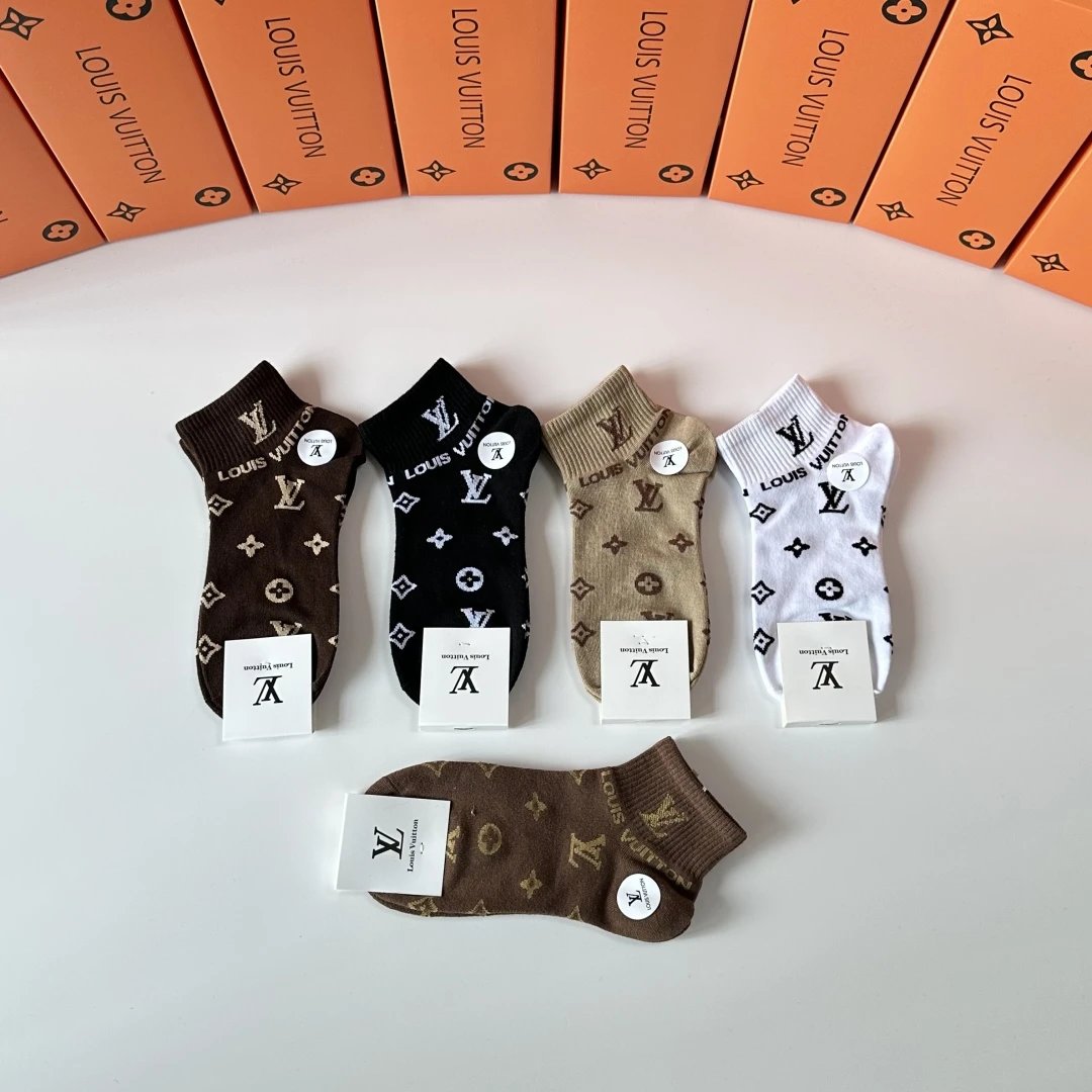 Louis Vuitton LV Sock 【Five Pairs Per Box】Classic Letters logo Pure Cotton Mid-Short Pile Socks Breathable Fashion25ss New Short Cotton Socks Spring Summer Autumn Thin Business Deodorant Sweat-Absorbing Sports Casual Versatile