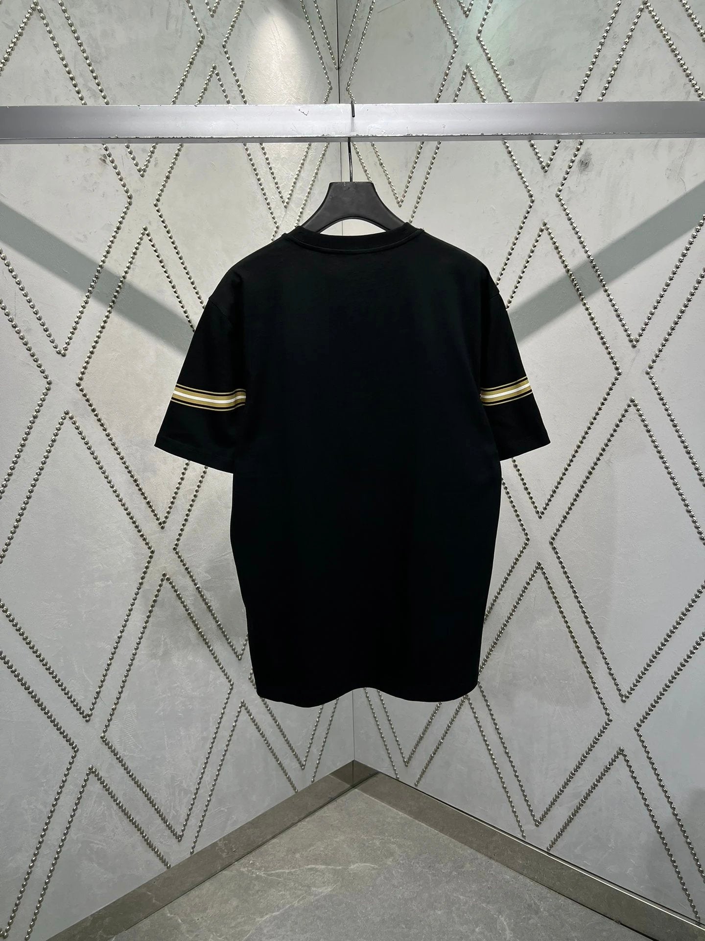 Burberry T-shirt Equestrian Knight Logo（EKD）logo round Neck Short Sleeve25ss New Pure Cotton Unisex Style T T-shirt OS Loose Fit Base Shirt Short Sleeve Top T-Shirt