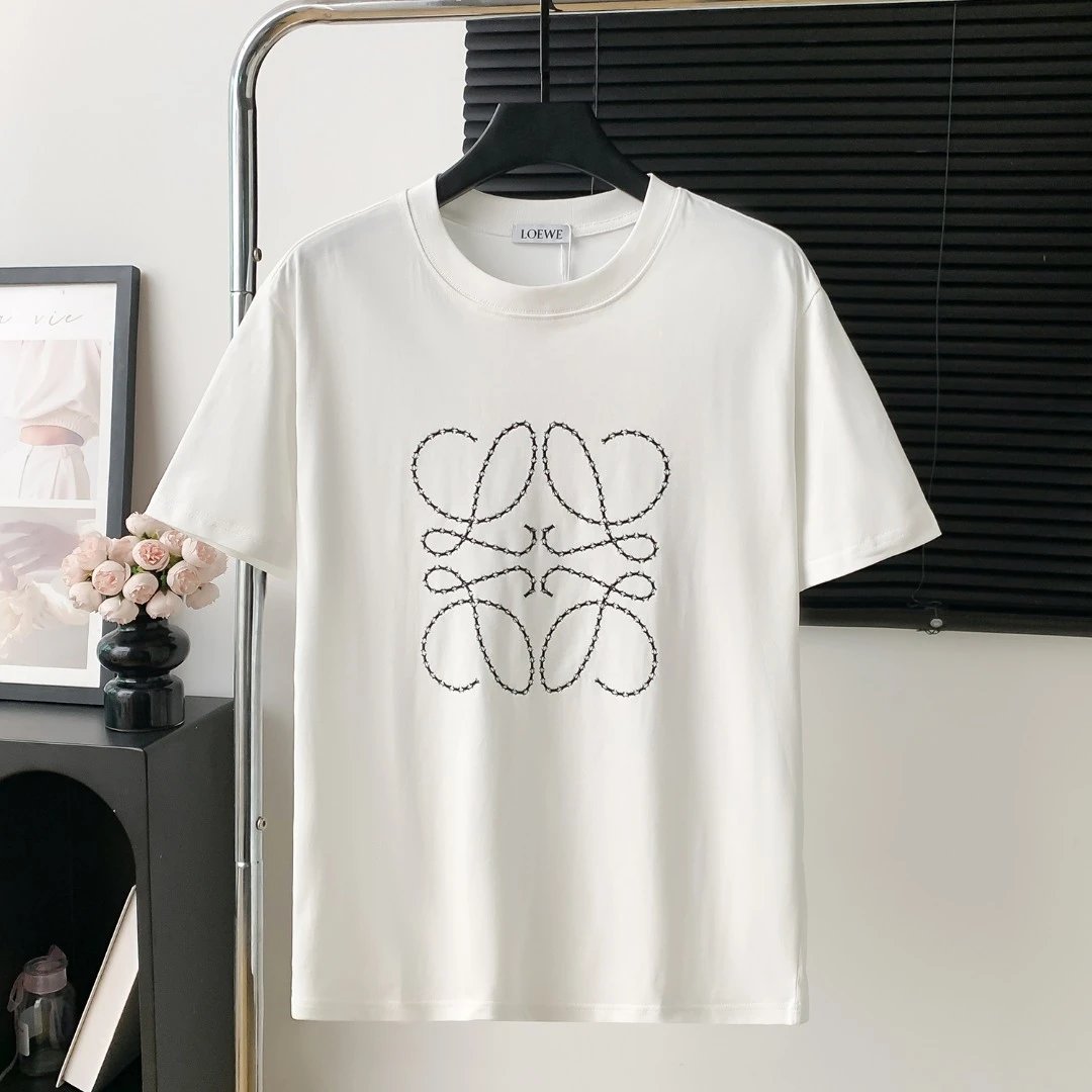 LOEWE T-shirt Chest Brand Embroidery Pattern logo round Neck Short Sleeve25ss New pure cotton T Unisex T-Shirt OS Drop Shoulder Loose Fit Base Shirt Top T-Shirt Short Sleeve