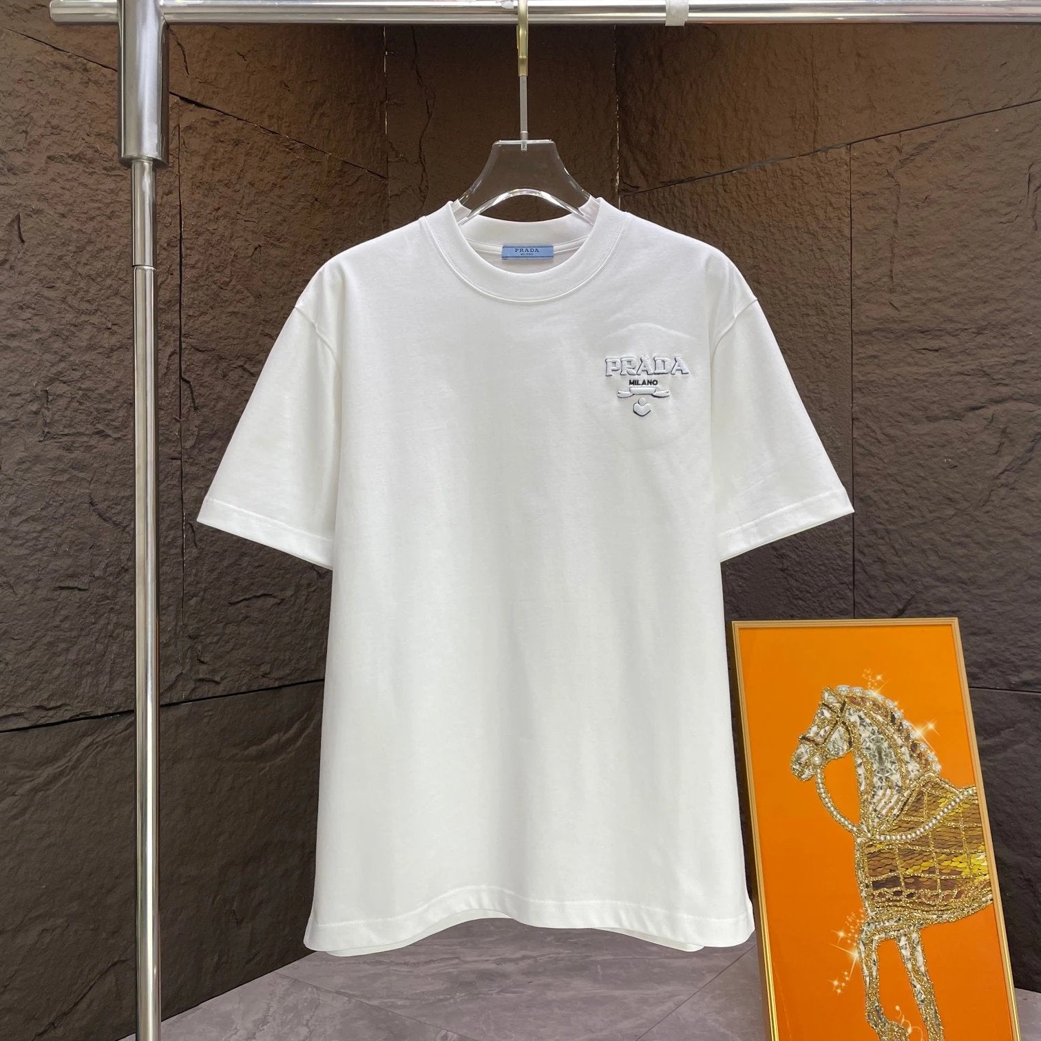 PRADA T-shirt Chest Letter Embroidery logo round Neck Short Sleeve25ss New pure cotton T Unisex T-Shirt OS Drop Shoulder Loose Fit Base Shirt Top T-Shirt Short Sleeve