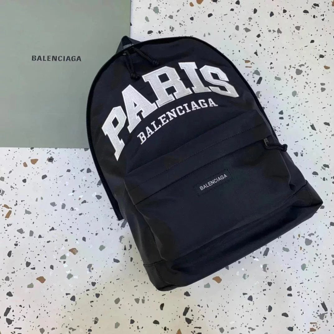 Balenciaga Bag Top version 【**Original Factory】New Backpack Waterproof Cloth Leisure Backpack Men Backpack Women Backpack Sports Bag Travel Bag Men's and Women's Bags Luggage Bag Nylon Cloth Leisure Backpack School Bag
