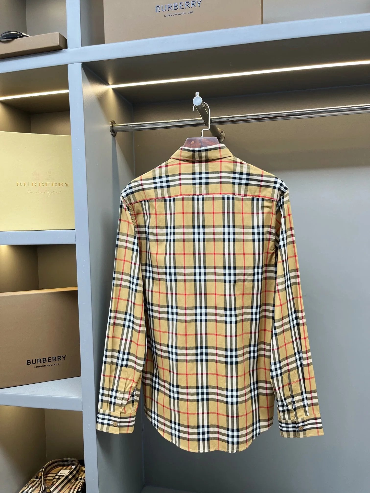 Burberry Shirt Pointed Collar Button Shirt Collar Vintage Plaid Shirt Classic Yellow Unisex Versatile Casual