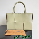 Bottega Veneta Women's Bag Top version 【Version】Arco Tote Bag Large38cm Woven Bag Large Shopping Bag Men and Women totebag One-Shoulder Crossbody Calfskin Bag Woven Suede tote Bag Mummy Bag Shopping Bag Commuter Bag Woven Bag