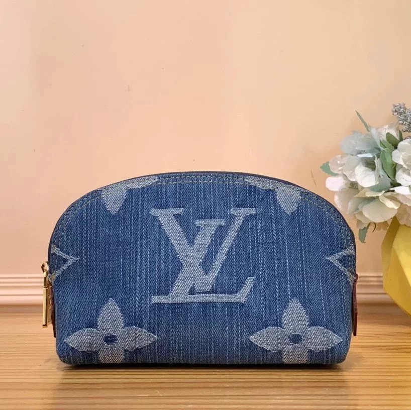 Louis Vuitton LV Wallets/Clutches Denim Denim Purse Wallet Collection Real Shot M82960Denim Mahjong Bag Women's Bag Clutch Chain Bag Shoulder Underarm Bag Handbag Victorine Denim Wallet zippy Denim Zipper Wallet Coin Purse Keychain Coin Purse M82959/58/57