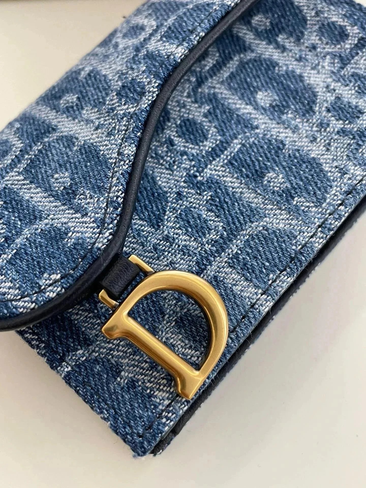 Dior Women's Bag Top version Running Quantity and Price24New Women's Blue Jacquard Denim Saddle Flip Wallet Card Holder