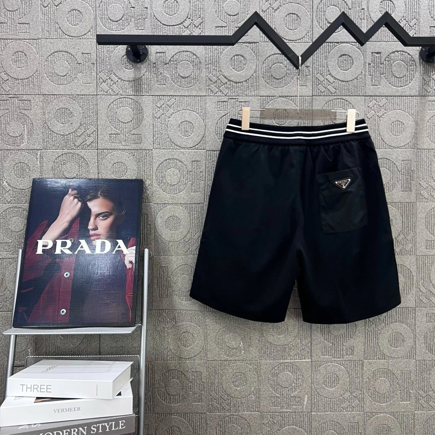 PRADA Shorts Back Pocket Triangle Logo logo Five-point Shorts25ss New Drawstring Casual5Two-Piece Casual Sweatpants Summer Pants Unisex Pure Cotton Sweatpants