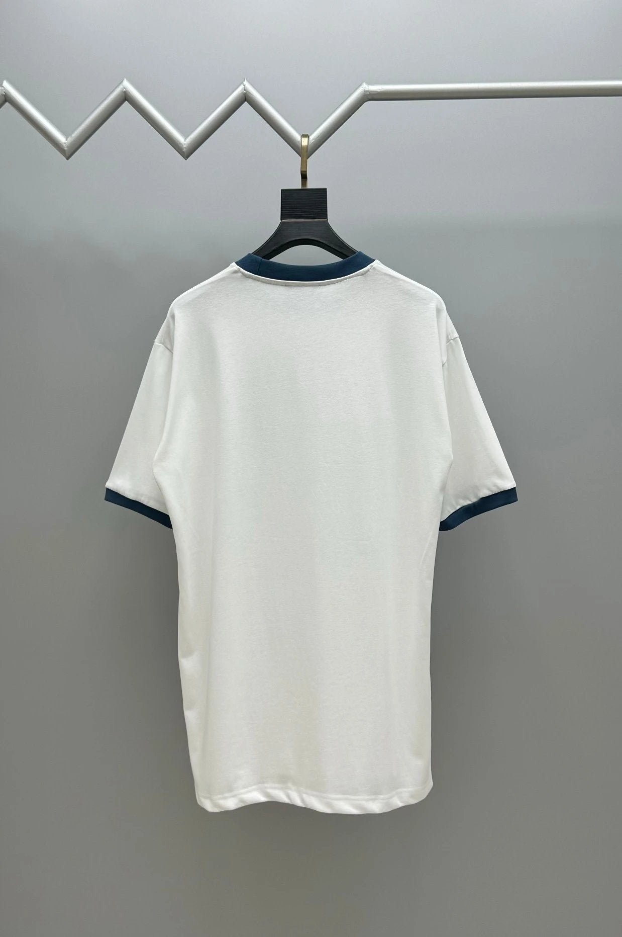 Gucci T-shirt Chest Letter Pattern Print logo round Neck Short Sleeve25ss New pure cotton T Unisex T-Shirt OS Drop Shoulder Loose Fit Base Shirt Top T-Shirt Short Sleeve