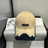 Louis Vuitton LV Hat Brand Labeling logo Baseball Cap Sunshade Sun Protection Duckbill Cap Unisex Couple Style Large Head Circumference Slimming Face Curved Brim Versatile Sports Hat