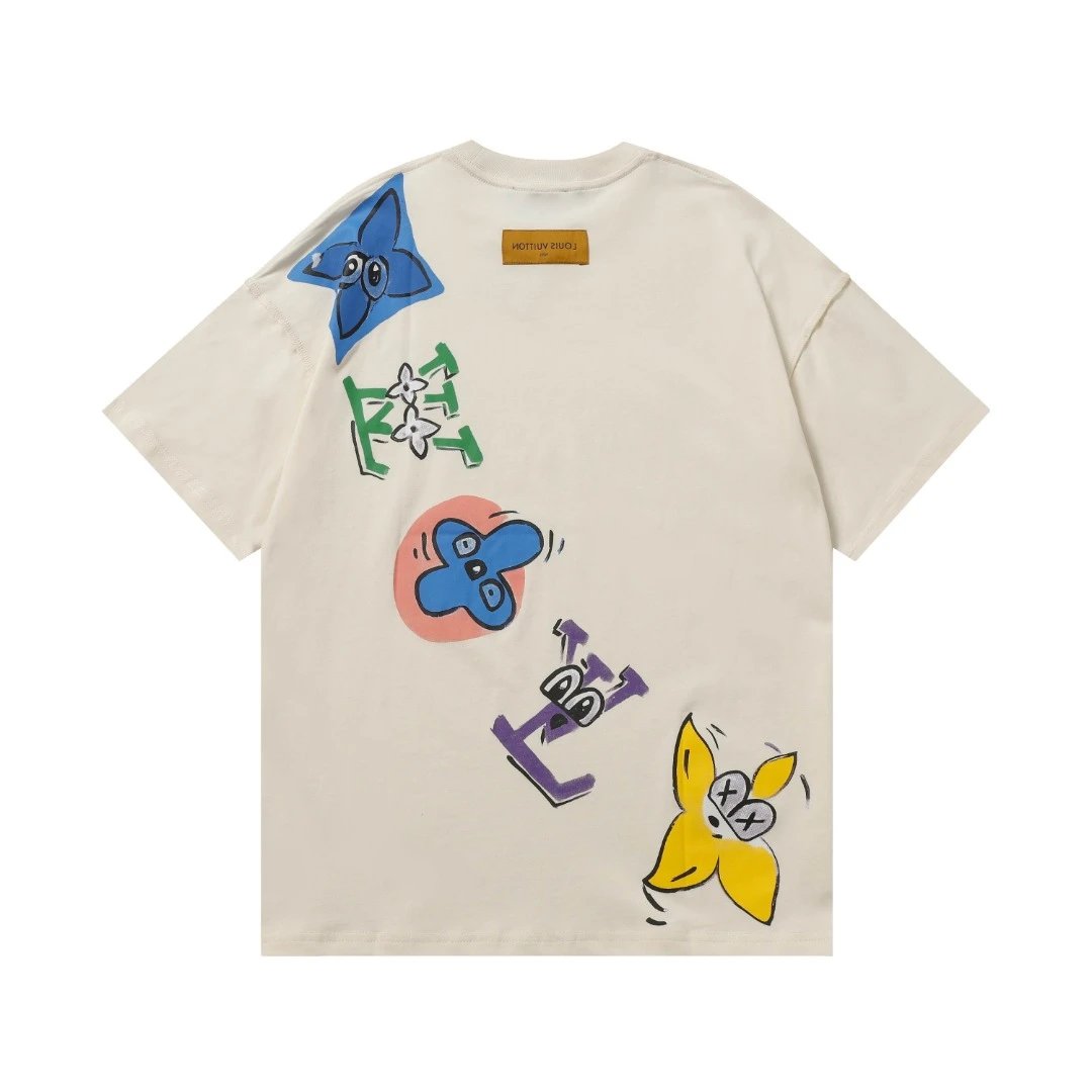 Louis Vuitton LV T-shirt Front and Back Colorful Letter Graffiti Four-Leaf Clover Logo Crew Neck Short Sleeve25ss New Pure Cotton Unisex Style T Casual T-Shirt Base Layer Shirt OS Loose Fit Half Sleeve Top Plus Size