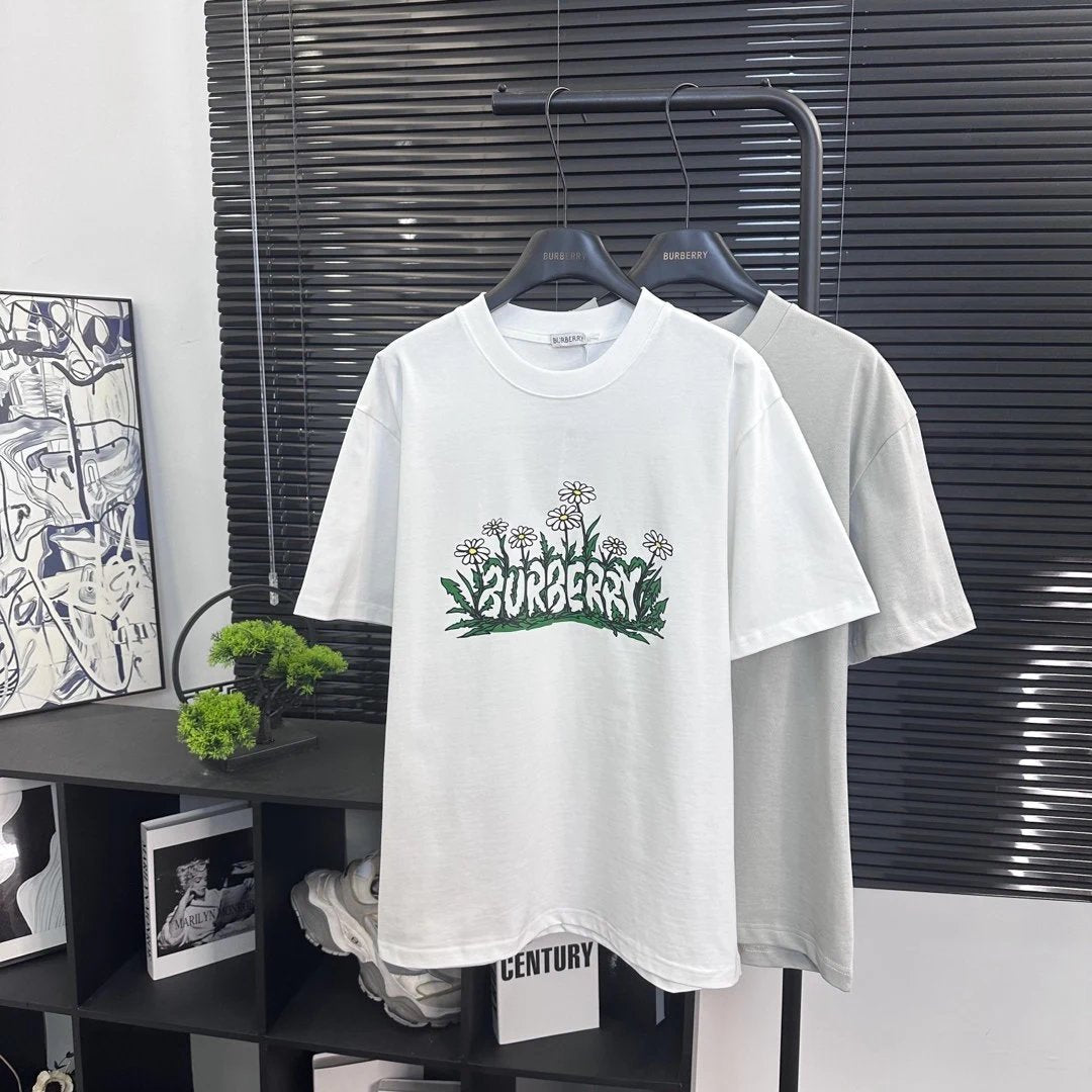 Burberry T-shirt Chest Small Daisy Letter Print logo round Neck Short Sleeve25ss New Pure Cotton Unisex Style T T-shirt OS Loose Fit Base Shirt Top Half Sleeve T-Shirt