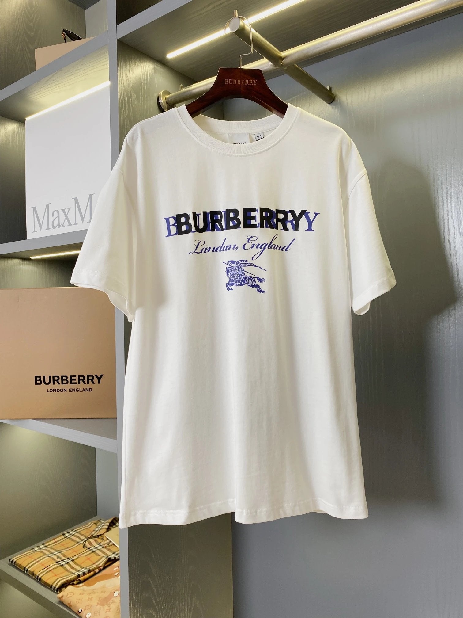 Burberry T-shirt Double Micro-label Small Print logo round Neck Short Sleeve25ss New pure cotton T Unisex T-Shirt OS Loose Fit Base Shirt Top Half Sleeve T-Shirt