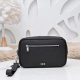 Dior Men's Bag Top version -Counter Top New Clutch Clutch Wash Bag Official Network Synchronization D126-5The Original Quality Is Made of Black Grain Side Touch Calfskin Leather Soft and Spacious Compartment with Two Patch Pocket and Six One Card Slots ou