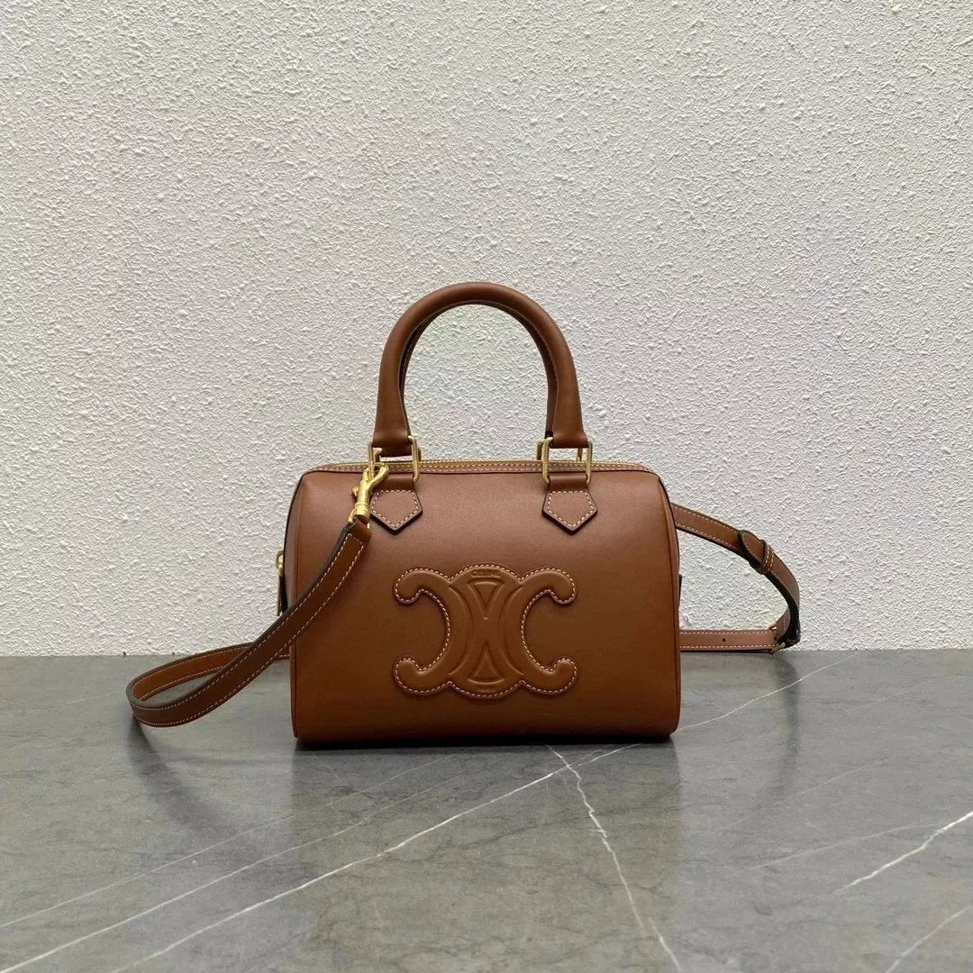 Celine women's bag Top version 【Original Leather】New Product Launch Boston Bag celine2022Autumn and Winter New Arc De Triomphe Small Size Boston Pillow Bag Shoulder Crossbody Hand Holding Pillow Bag Pillow Bag New Women's Bag