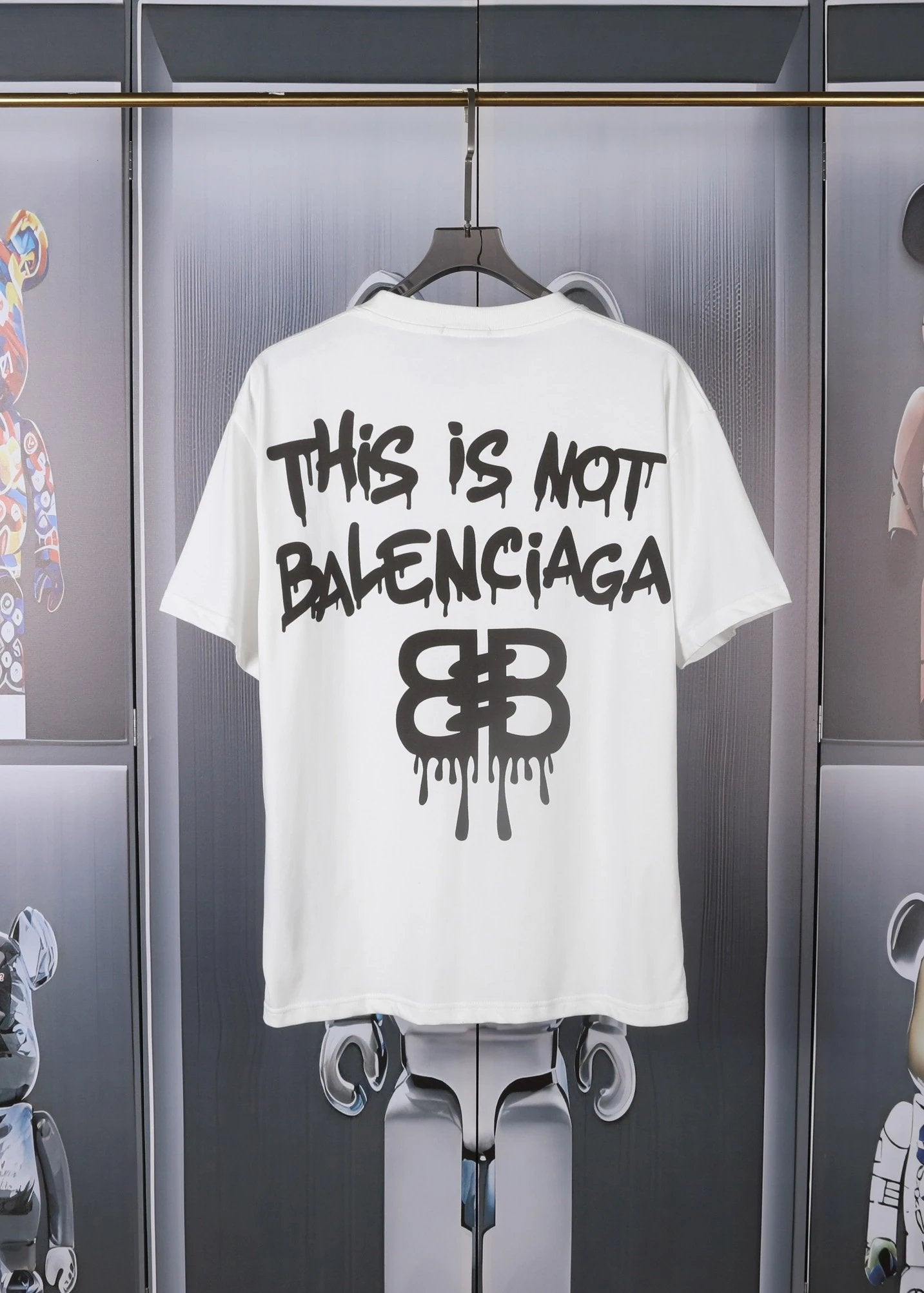 Balenciaga T-shirt Back Graffiti logo round Neck Short Sleeve25ss New Pure Cotton Unisex Style T T-shirt OS Loose Fit Base Shirt Short Sleeve T-Shirt Top