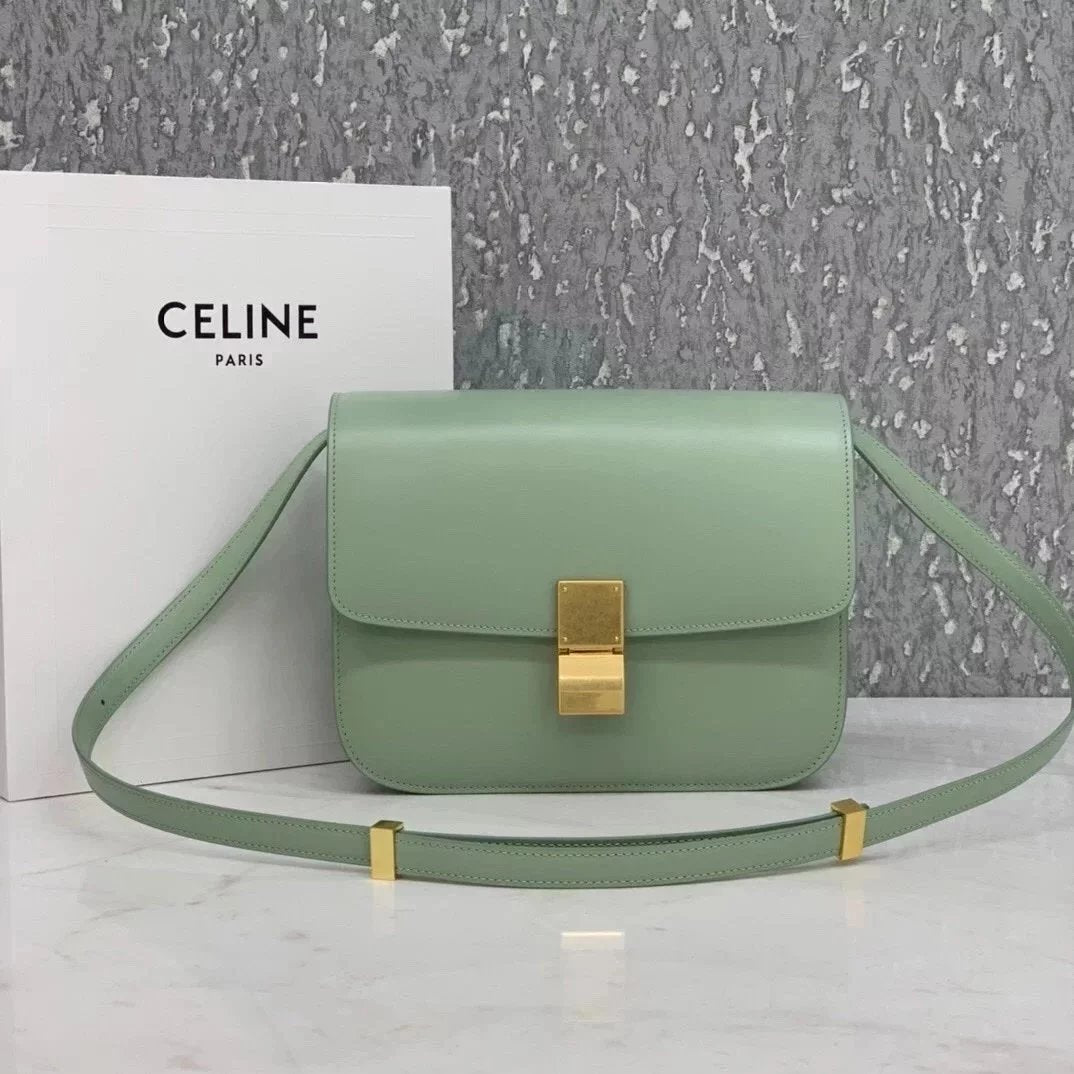 Celine women's bag Top version 【Original Surrogate Shopping Grade】Classic ClassicBox Package Square Bag Stewardess Bag TRIOMPHE Arc De Triomphe box Bag Flap Bag Shoulder Bag Messenger Bag New Women's Bag Teen18.5cm Small Size192532Medium24cm88007