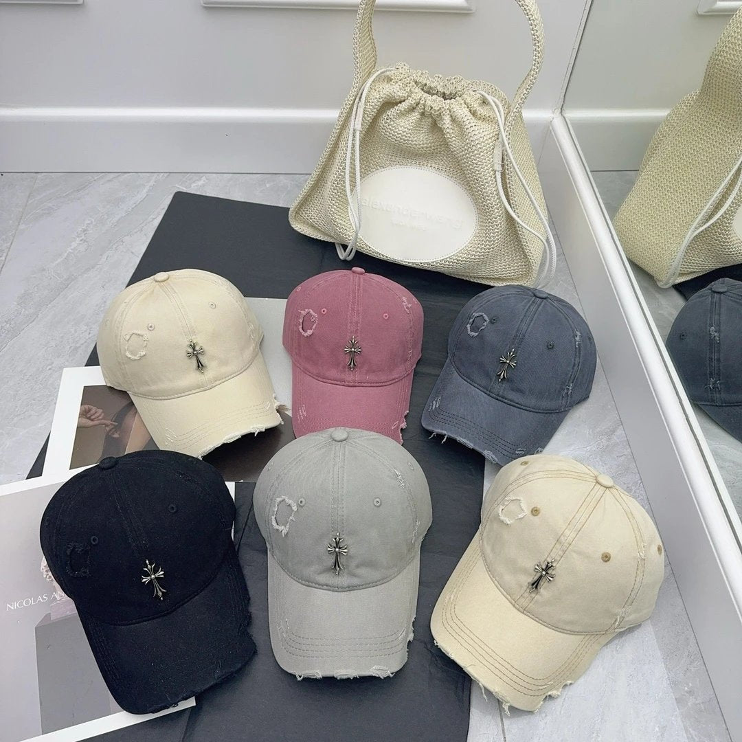 Chrome Hearts Hat Gold Label logo Baseball Cap Sunshade Sun Protection Duckbill Cap Large Head Circumference Slimming Face Curved Brim Versatile Sports Hat for Men and Women Couples Same Style