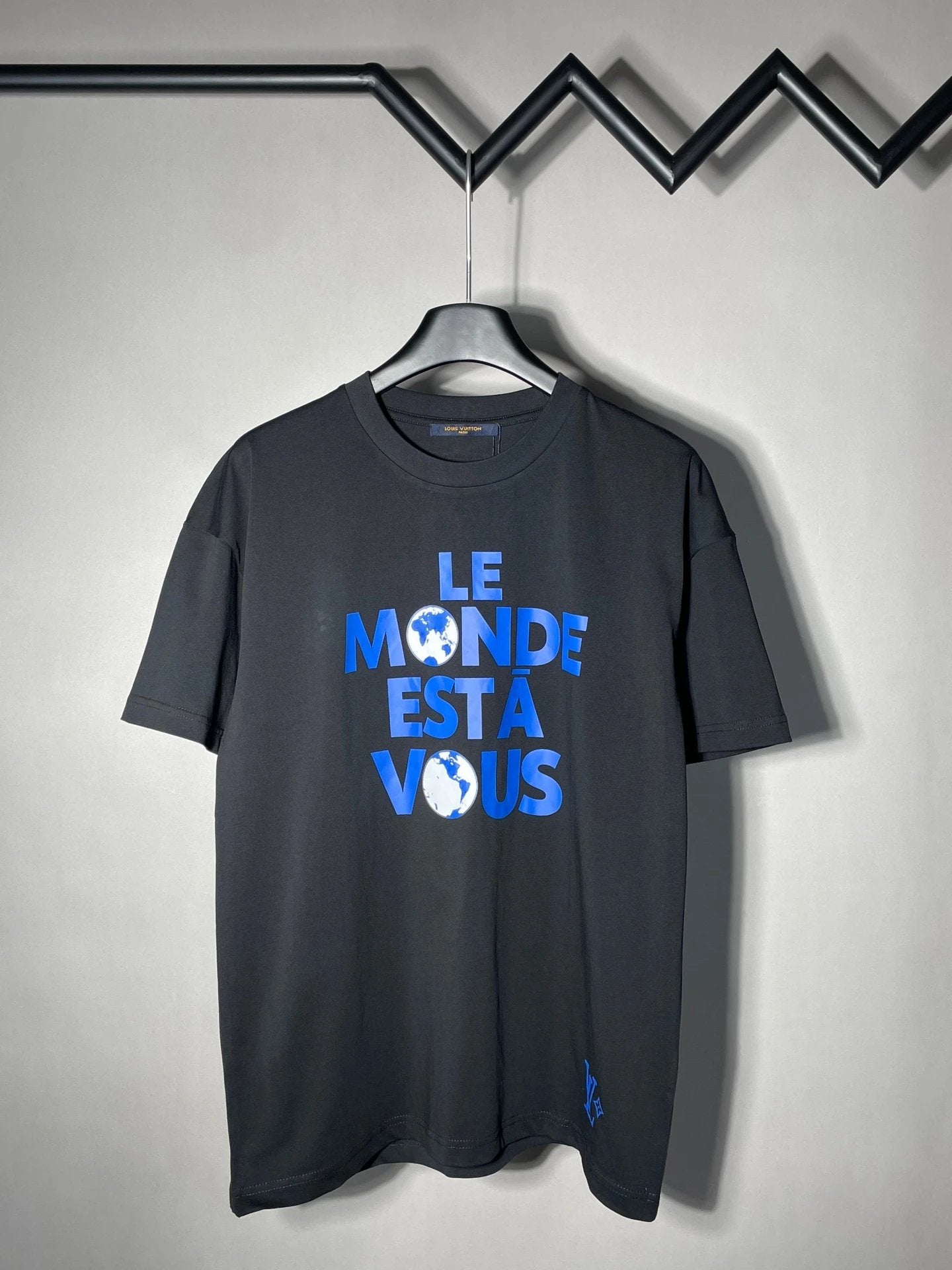 Louis Vuitton LV T-shirt 25ss New pure cotton T Unisex T-Shirt OS Loose Fit Base Shirt Top Half Sleeve T-Shirt