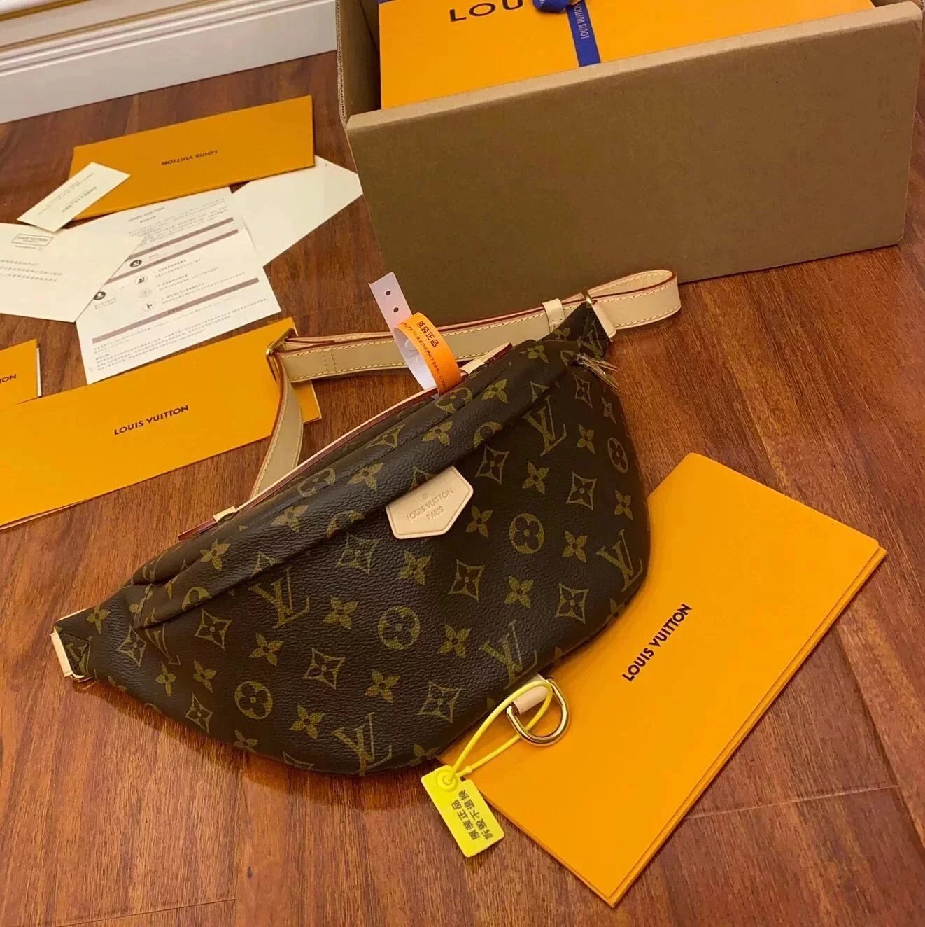 Louis Vuitton LV Men's Bag Top version Original Leather Classic BUMBAG Presbyopic Waist Bag Chest Bag Shoulder Crossbody Unisex Handbag M43644Presbyopic M46035Black Flower M46036Black Leather M46108Gray Leather