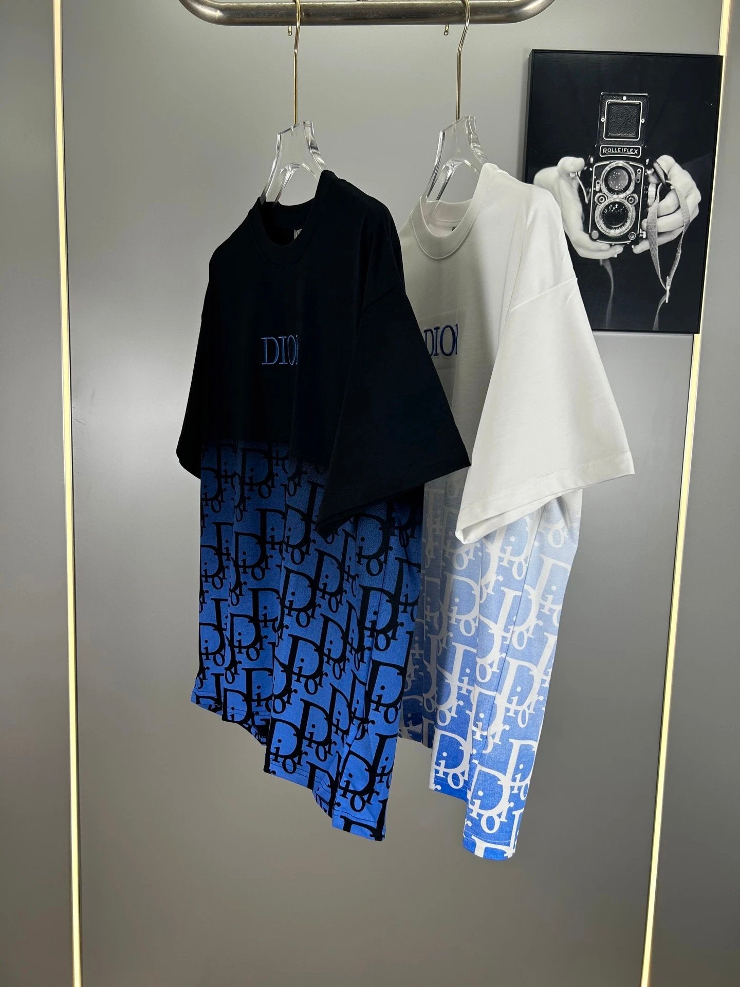 Dior T-shirt Half-body Gradient Letter Jacquard logo round Neck Short Sleeve25ss New Pure Cotton Unisex Style T Casual T-Shirt Base Layer Shirt OS Loose Fit Half Sleeve Top Plus Size