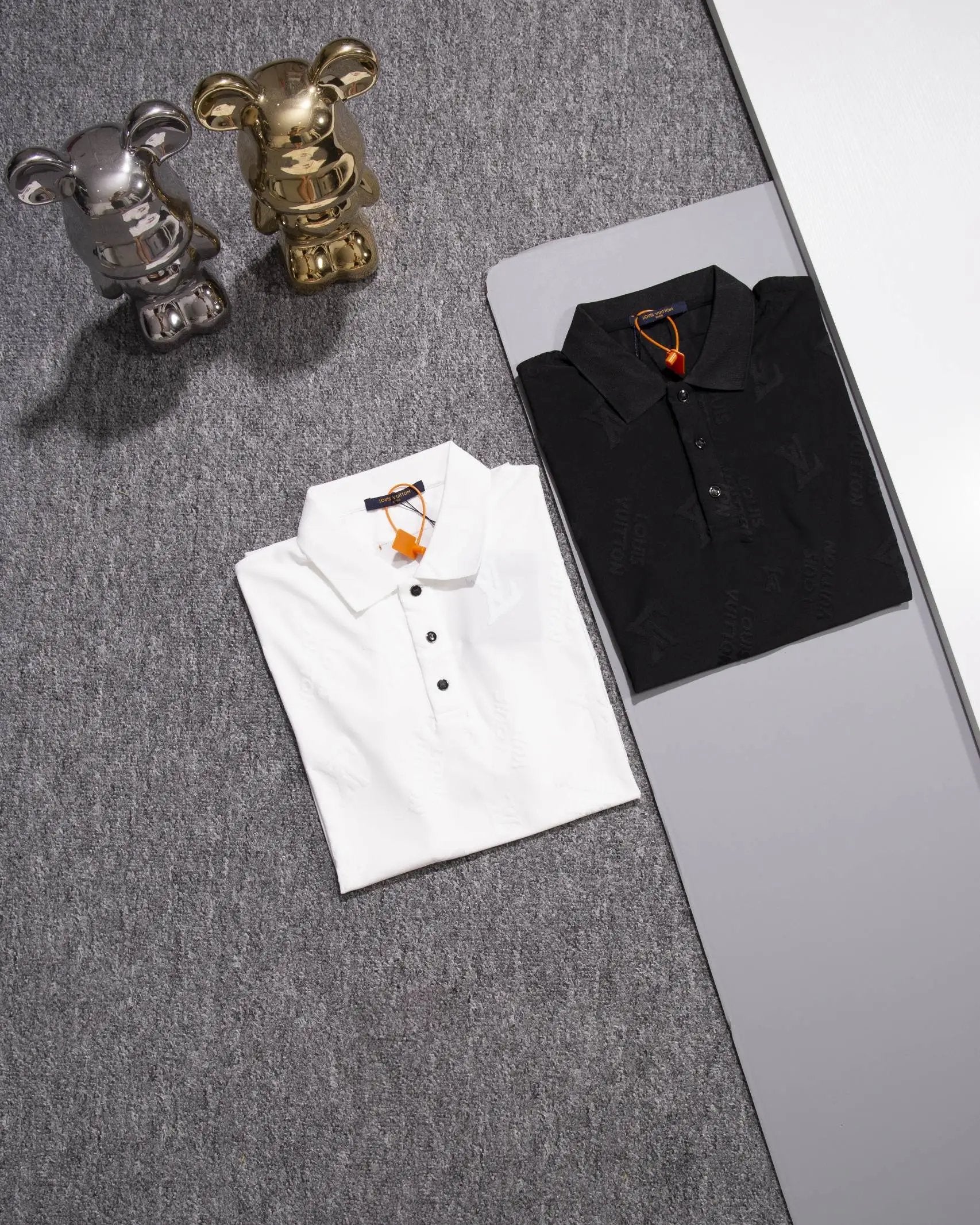 Louis Vuitton LV T-shirt Embroidered Brand Letters on the Chest logoPOLO Short Sleeve Turn-down Collar Shirt Unisex Summer Loose Fit T Business Commuter Short Sleeve Shirt Plus Size