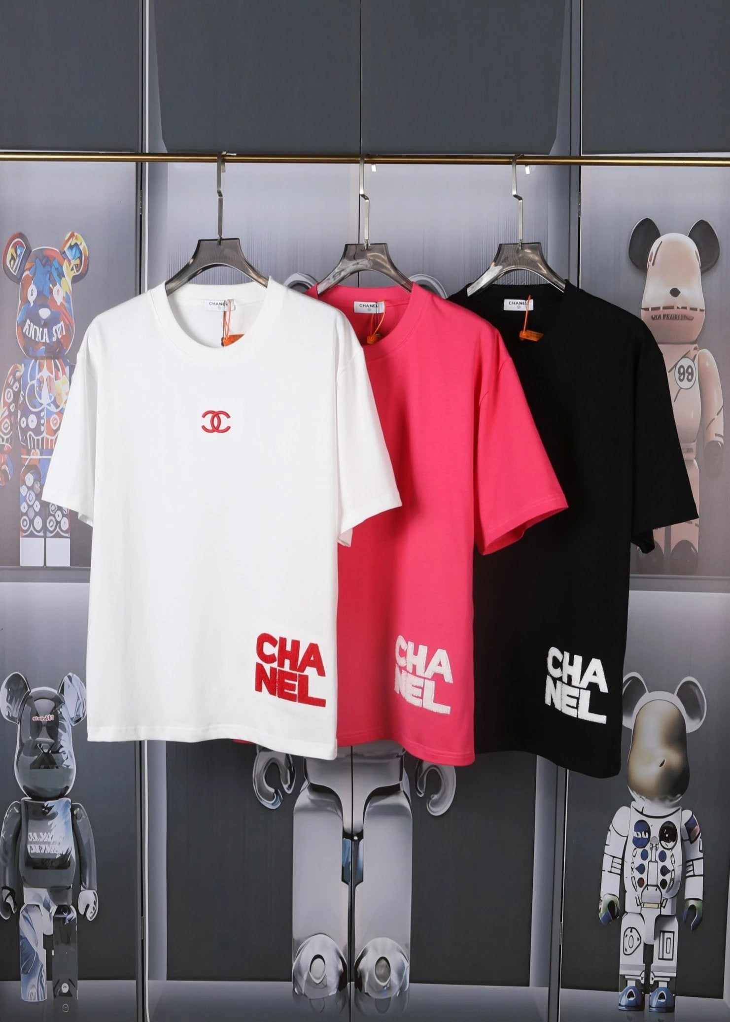 Chanel T-shirt 2024Logo Embroidered Short Sleeve.Front Piece Lg High-End Embroidery.English Letters Are Embroidered with High Quality Toothbrush，Present Neat General.Custom Dyed Fabric.Comfortable and Soft.Three Standard Complete，Practical and High-End