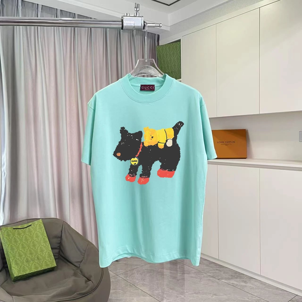 Gucci T-shirt Cartoon Double Dog Print on the Chest logo round Neck Short Sleeve25ss New Pure Cotton Unisex Style T Casual T-Shirt Base Layer Shirt OS Loose Fit Half Sleeve Top Plus Size