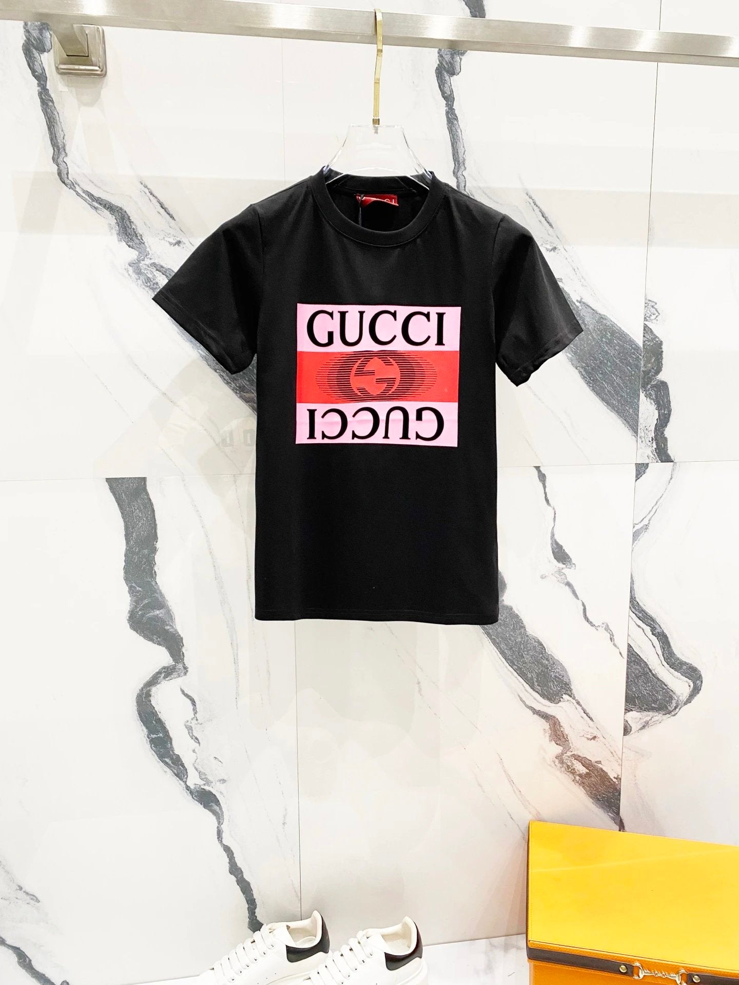 Gucci T-shirt Striped Chest GG Letter Printing logo round Neck Short Sleeve25ss New Pure Cotton Women's Style T Casual T-Shirt Base Layer Shirt OS Loose Fit Half Sleeve Top Plus Size