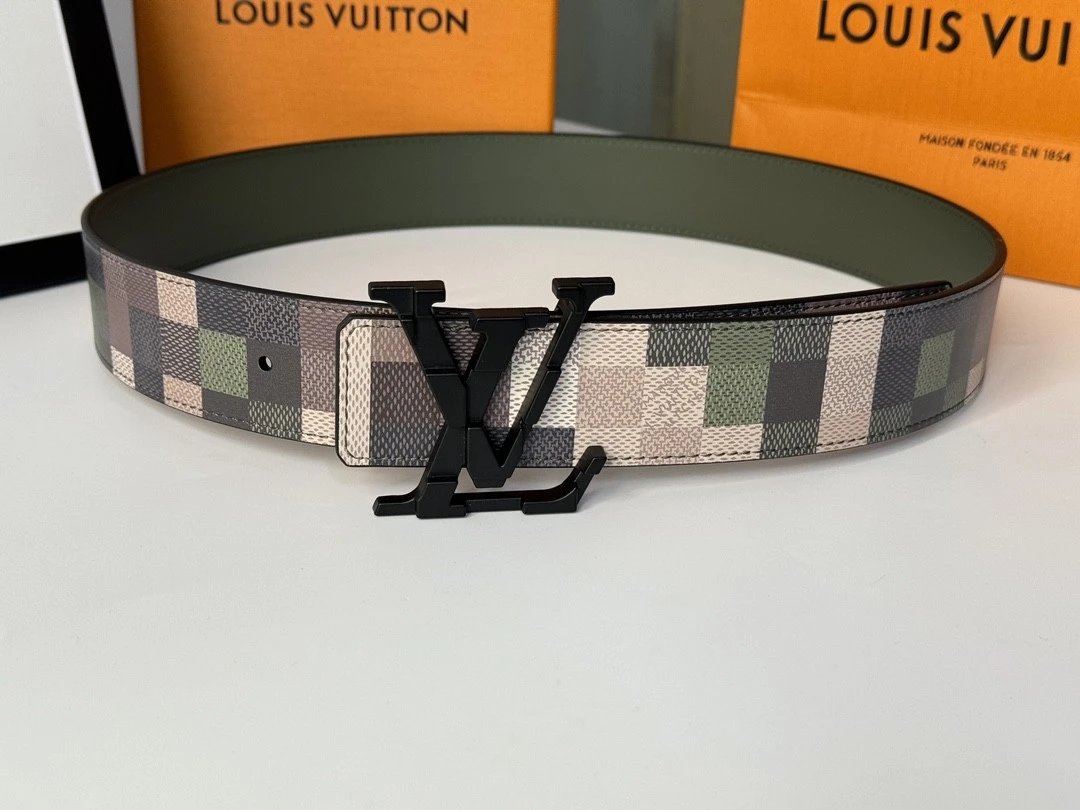 Louis Vuitton LV Belt Top version The Original Counter Quality Order Is up to New Belt4.0cm Men's Belt Metal Buckle Men's Leather Belt with Classic Presbyopic Checkered Belt with Genuine Goods Packaging No Problem in and out of the Counter Versatile Casua