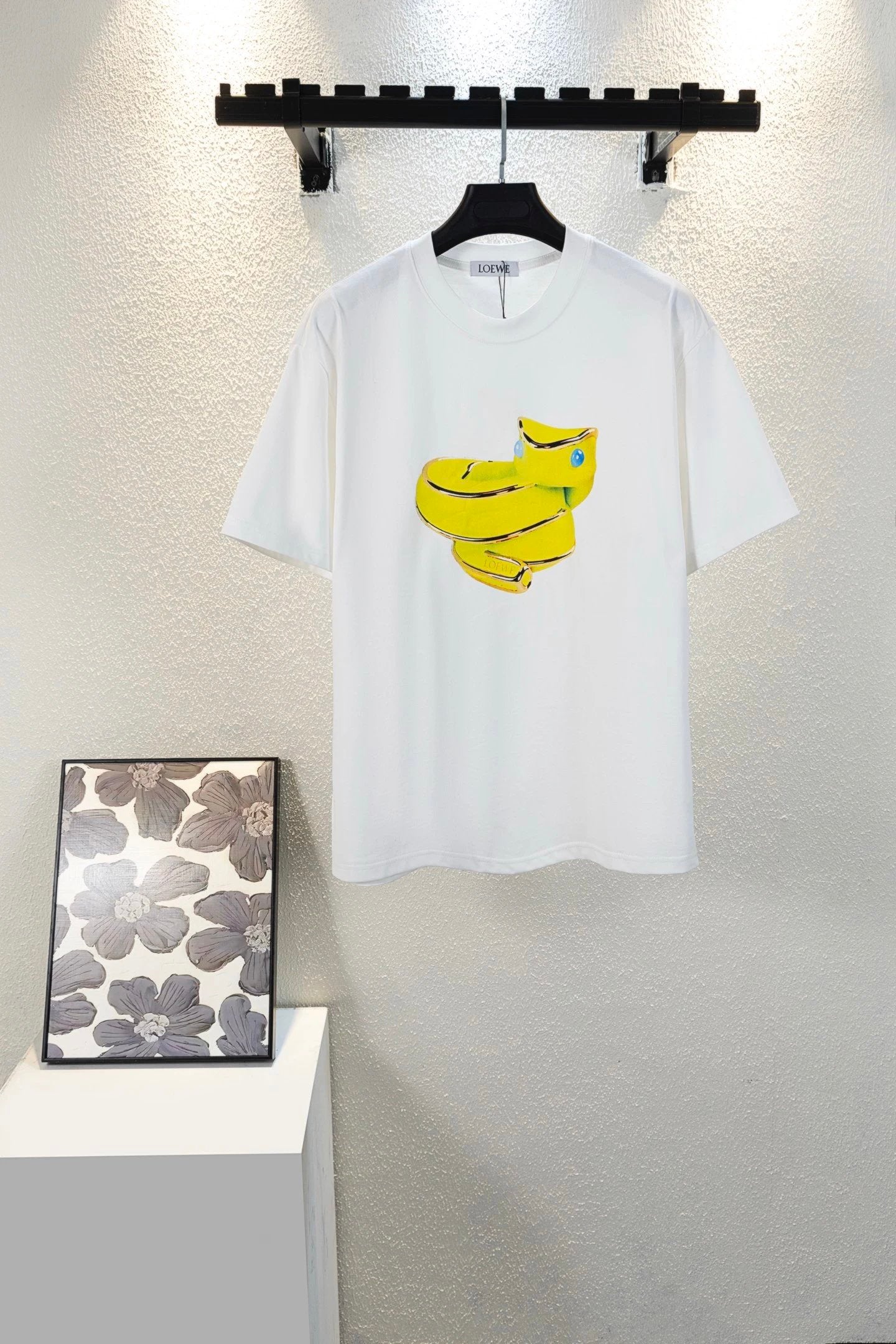 LOEWE T-shirt Chest Snake Head Pattern Print logo round Neck Short Sleeve25ss New Pure Cotton Unisex Style T T-shirt OS Loose Fit Base Shirt Top Half Sleeve T-Shirt