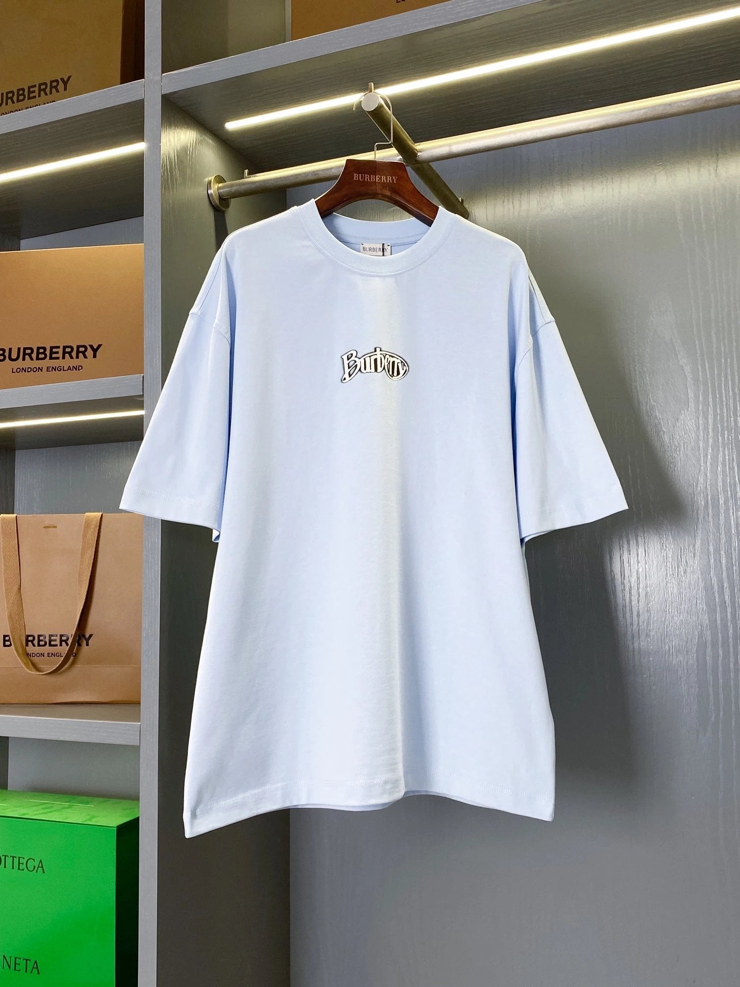 Burberry T-shirt Chest Logo Print logo round Neck Short Sleeve25ss New Pure Cotton Unisex Style T T-shirt OS Loose Fit Base Shirt Half Sleeve T-Shirt Top Half Sleeve