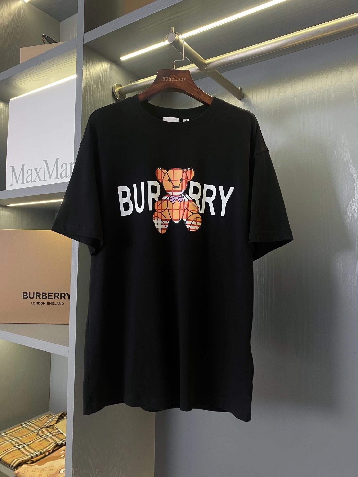 Burberry T-shirt Chest Old Flower Bear Logo Print logo round Neck Short Sleeve25ss New pure cotton T Unisex T-Shirt OS Drop Shoulder Loose Fit Base Shirt Top T-Shirt Short Sleeve