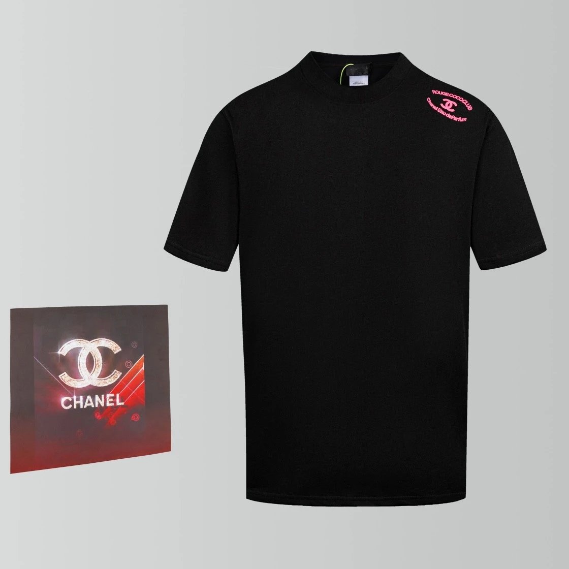 Chanel T-shirt Gift Box Limited Style Short Sleeve T-shirt with Advanced Technology Printing Foam+Luminous、This Process Requires Strong Light to Shine at Night
Heavy Recommendation！2024ss Summer Clothing New Counter Is Selling the Latest Series of Pattern