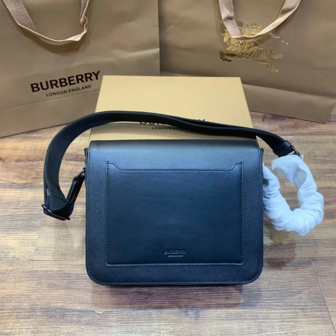 Burberry Men's Bag Top version 【Original Leather】New Cowhide Messenger Bag Simple Shape Matching Imported Palm Print Cowhide Unique Texture Babaojia Men's Flap Messenger Bag Shoulder Bag Messenger Bag Genuine Leather Cowhide Bag