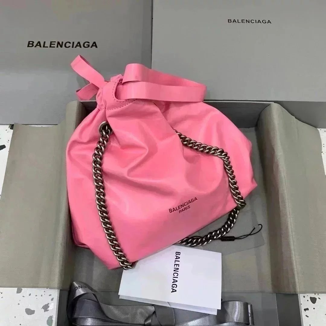 Balenciaga Bag Top version 【】In Stock Surrogate Shopping Grade New Crush Series Brand New Size Trash Garbage Bag Shopping Bag Drawstring Closed Garbage Pack Hobo Bag Casual Bag Backpack Messenger Bag Chain Bag Women's Bag Small Size25cm Large Size35cm