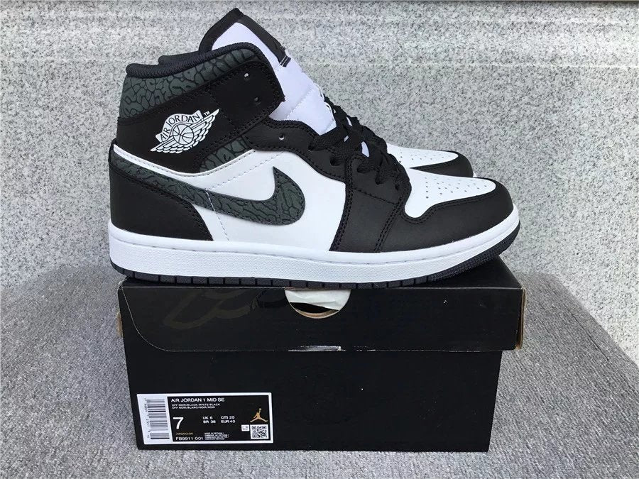 Air Jordan 1 Mid shoes New All-Match Trendy Men's Casual Sports Shoes Mid-Top