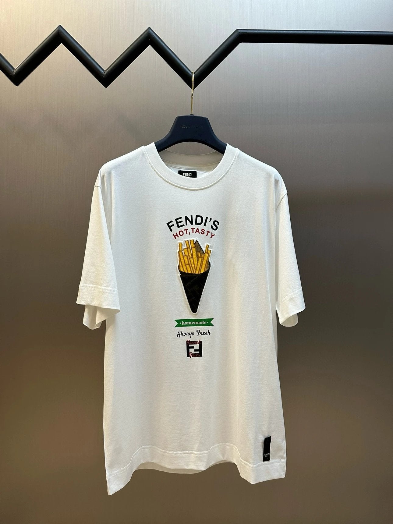 FENDI T-shirt Top Version Counter Same Style Cotton Short Sleeve T T-shirt Men's and Women's Loose Summer Base Casual Half Sleeve