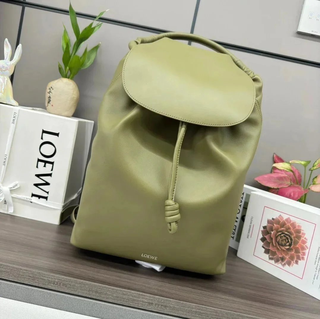 LOEWE Backpack Top version 【Matching Original Leather】24New Backpack Glossy Soft Cow Leather Flamenco Backpack Men's New Backpack Genuine Leather Backpack Casual Backpack New Men's Bag New Women's Bag Backpack Shoulder Bag Sports Bag Luggage Bag