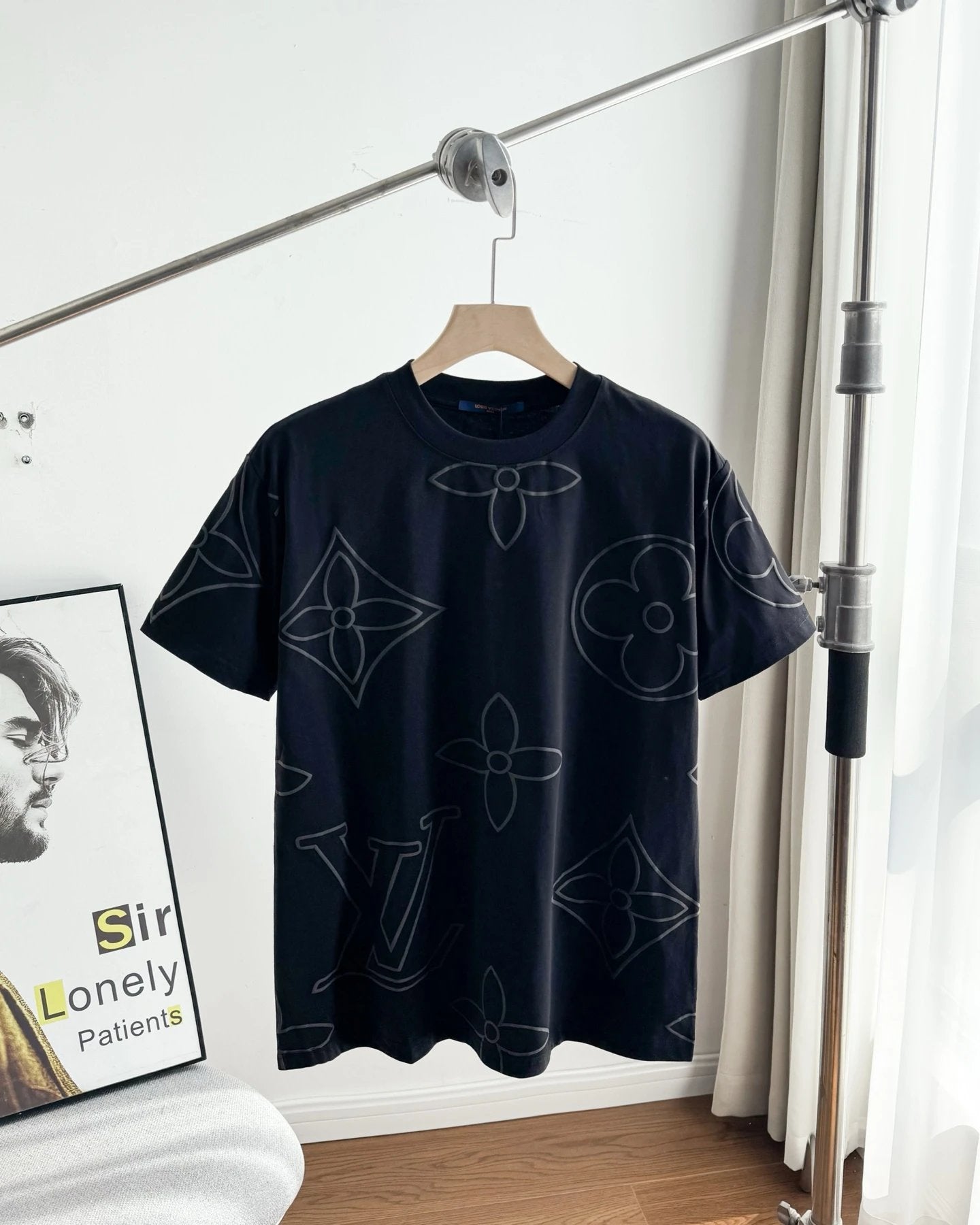 Louis Vuitton LV T-shirt Printed with Old Flowers logo round Neck Short Sleeve25ss New Pure Cotton Unisex Style T T-shirt OS Loose Fit Base Shirt Half Sleeve T-Shirt Top Half Sleeve